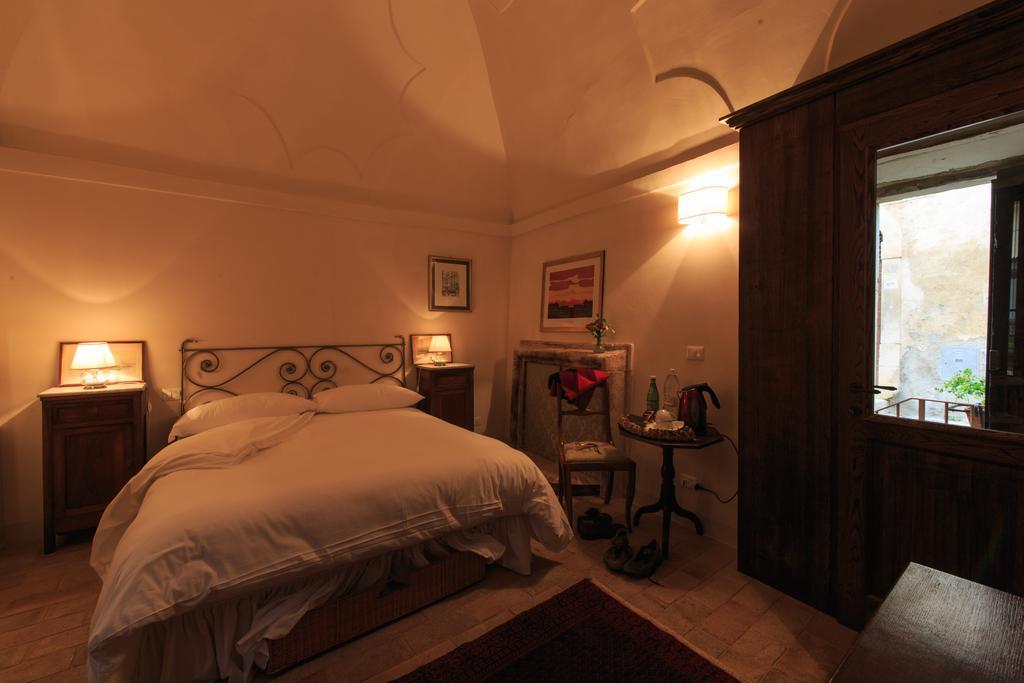 Casa Rosati Hotel Fontecchio Eksteriør billede