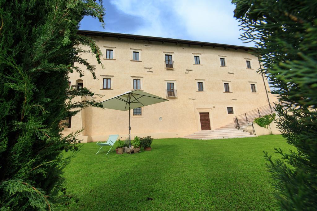 Casa Rosati Hotel Fontecchio Eksteriør billede