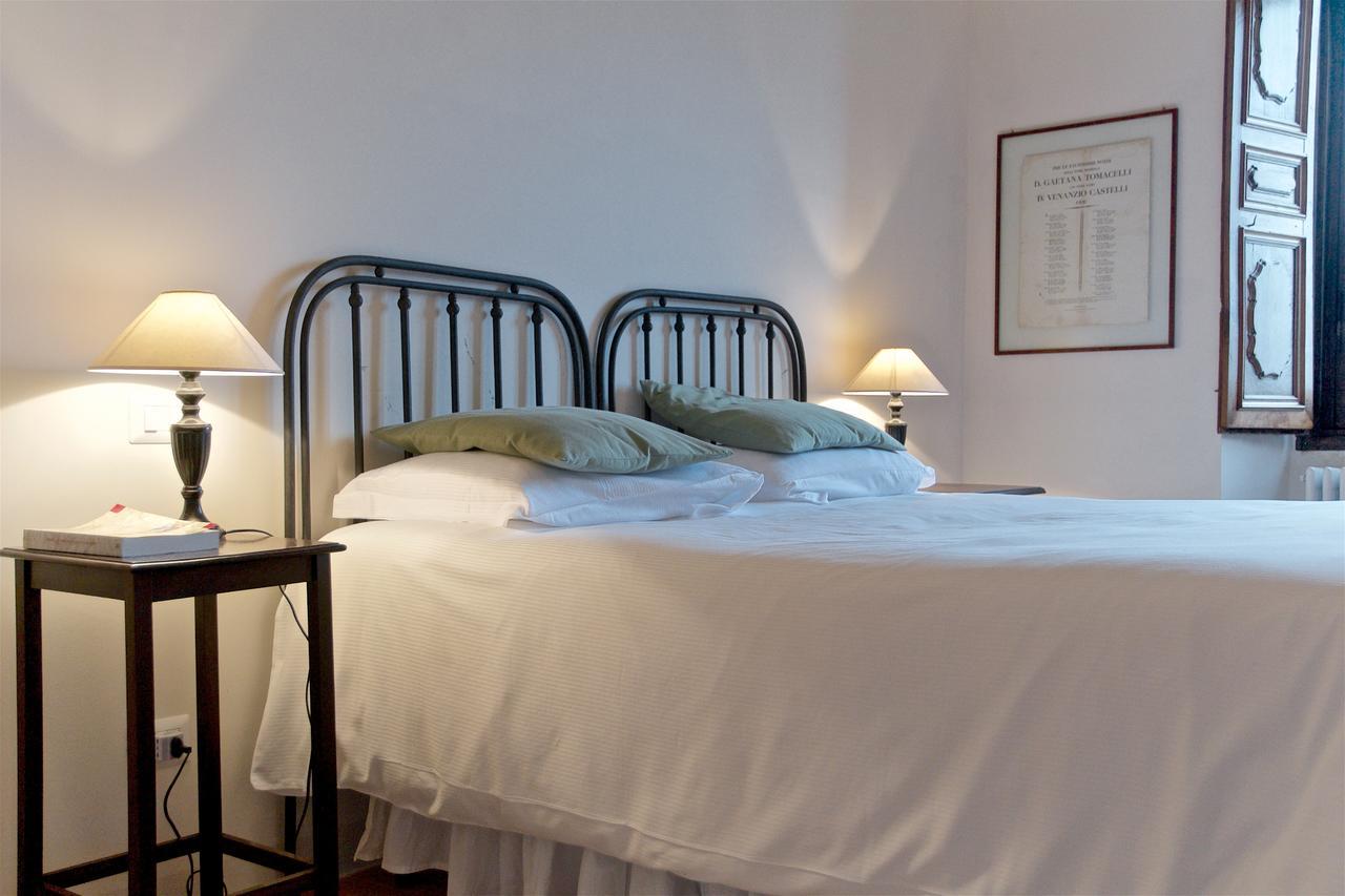 Casa Rosati Hotel Fontecchio Eksteriør billede