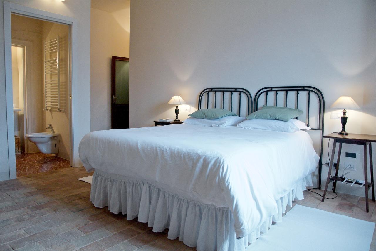Casa Rosati Hotel Fontecchio Eksteriør billede