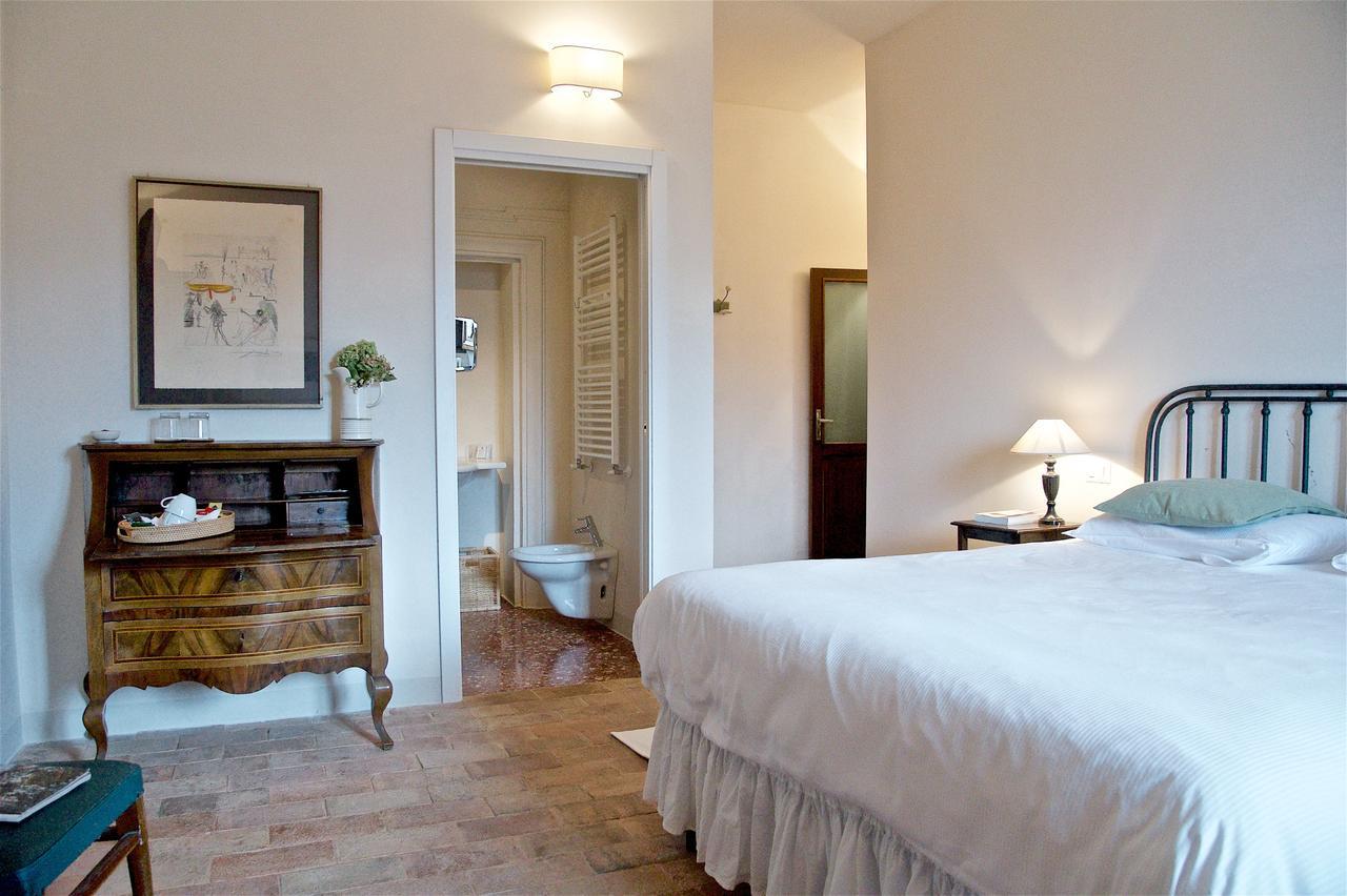Casa Rosati Hotel Fontecchio Eksteriør billede